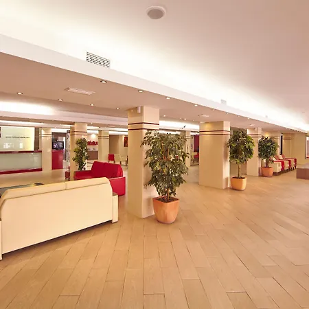 加勒比磨坊湾酒店 3*