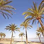 Mll Caribbean Bay فندق 3*