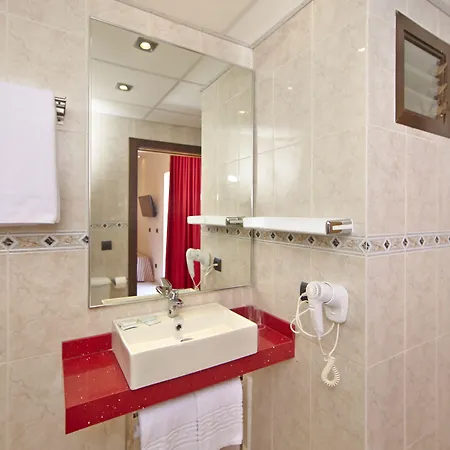 Hotel Mll Caribbean Bay El Arenal (Mallorca)