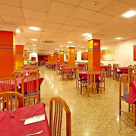 Готель Mll Caribbean Bay