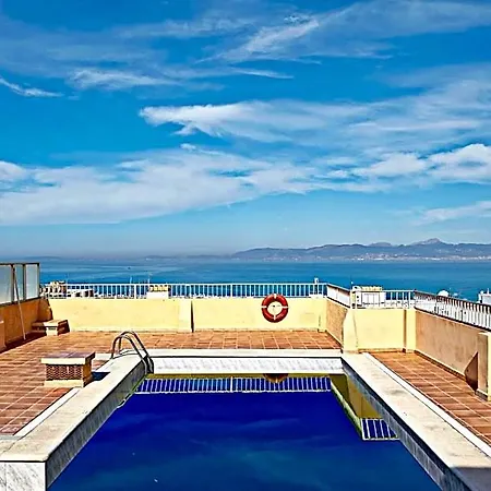 Mll Caribbean Bay Готель