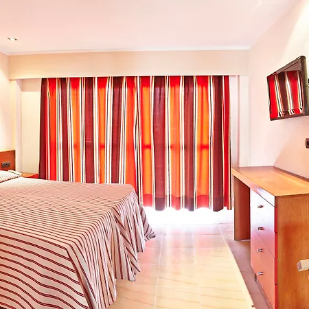Hotel Mll Caribbean Bay El Arenal (Mallorca)