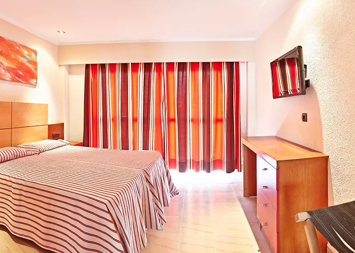 Hotel Mll Caribbean Bay El Arenal (Mallorca)